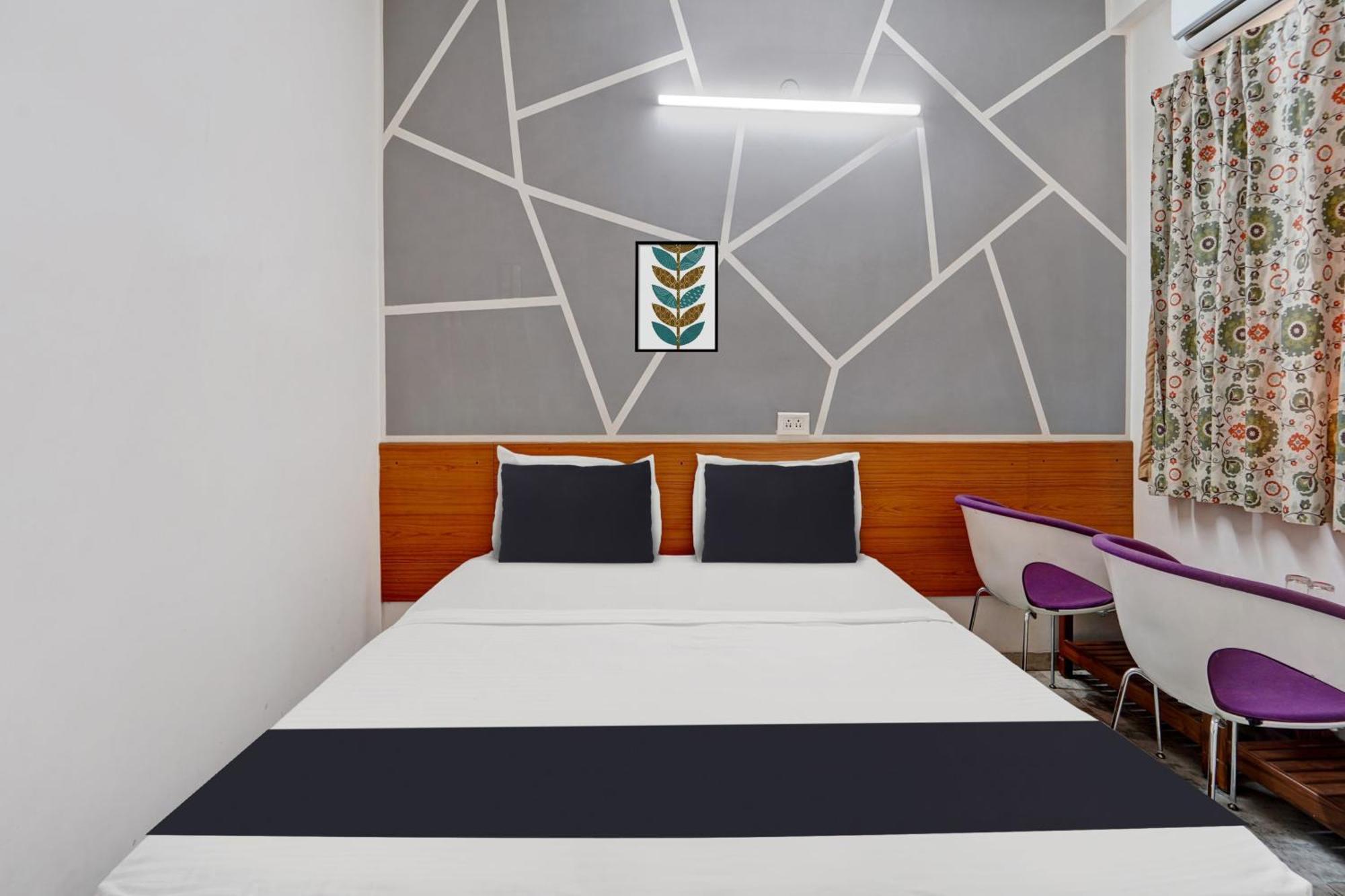 Super Townhouse Sundarapuram Hotel Kojambuttúr Kültér fotó