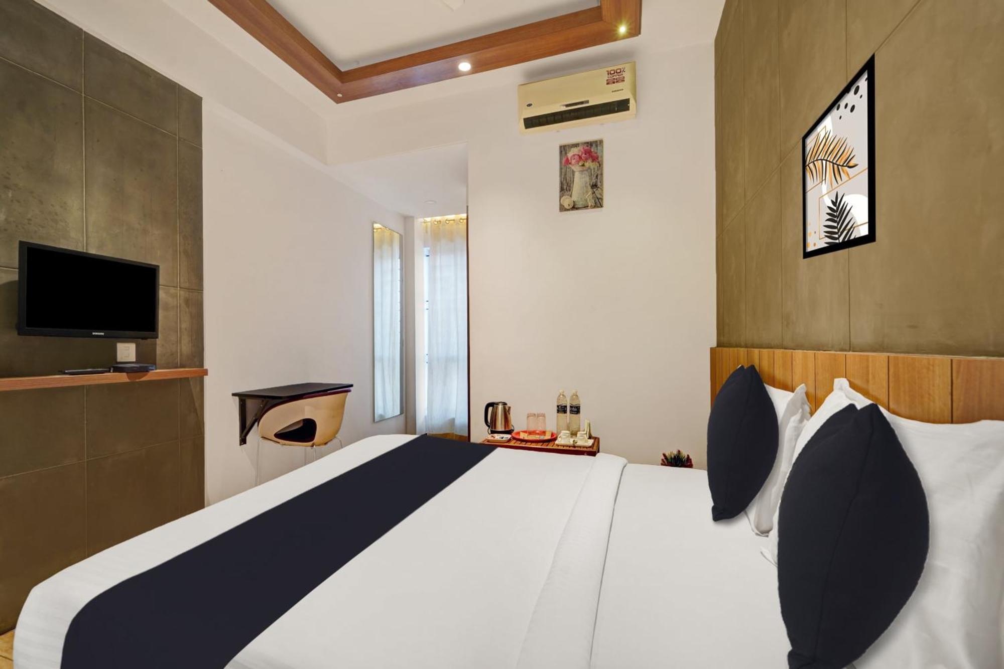 Super Townhouse Sundarapuram Hotel Kojambuttúr Kültér fotó